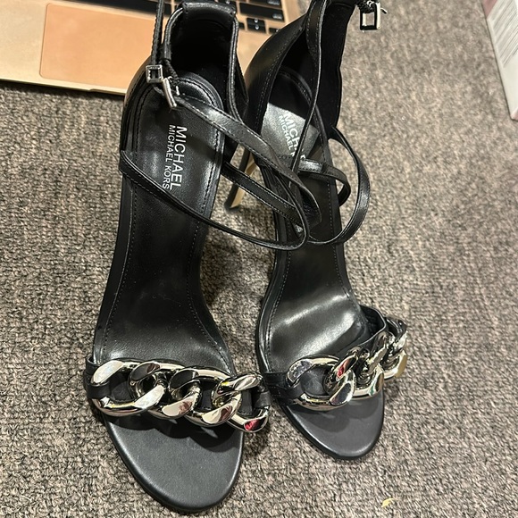 Michael Kors Black Chain Heels - Picture 1 of 4